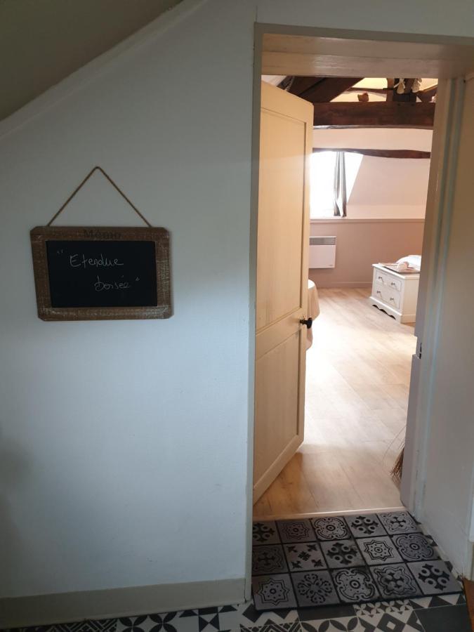 D'Anciennes "Chambres De Bonnes" Honfleur Exterior photo